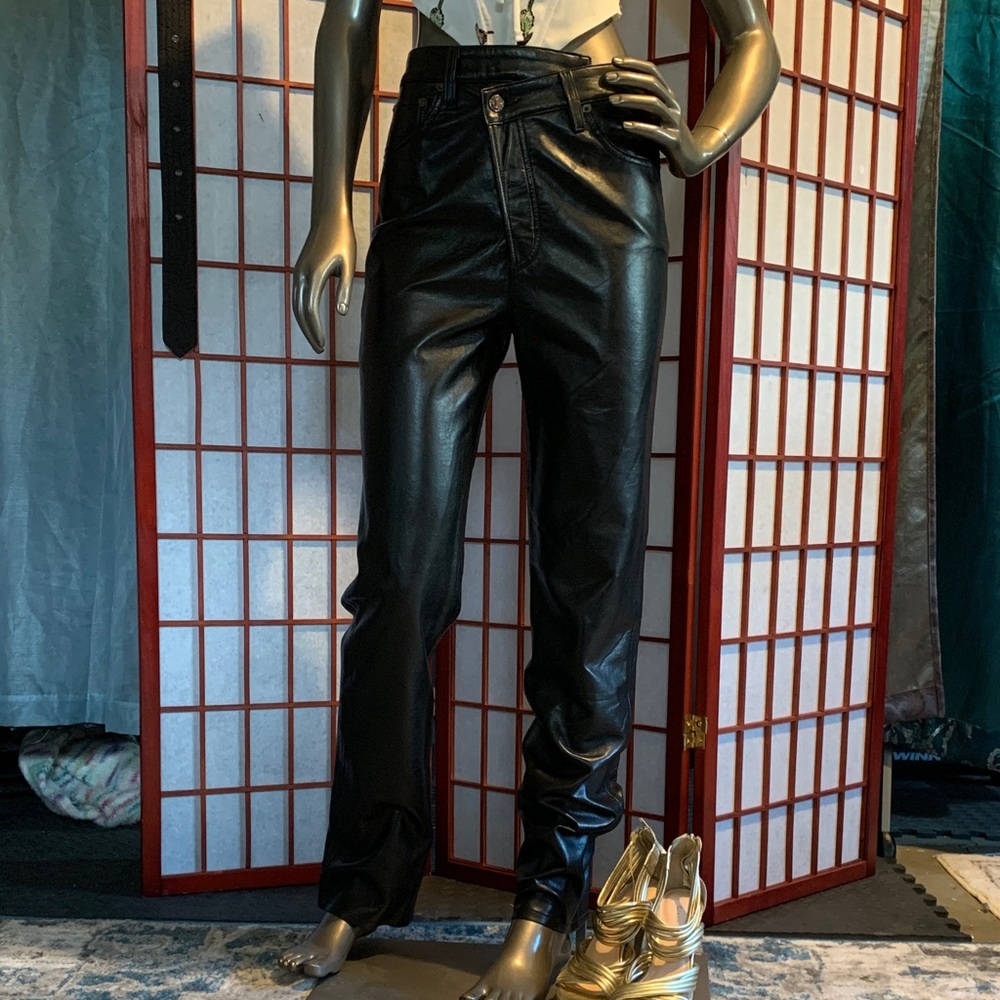 Agolde! size 26 WITH corset 🔥 😚